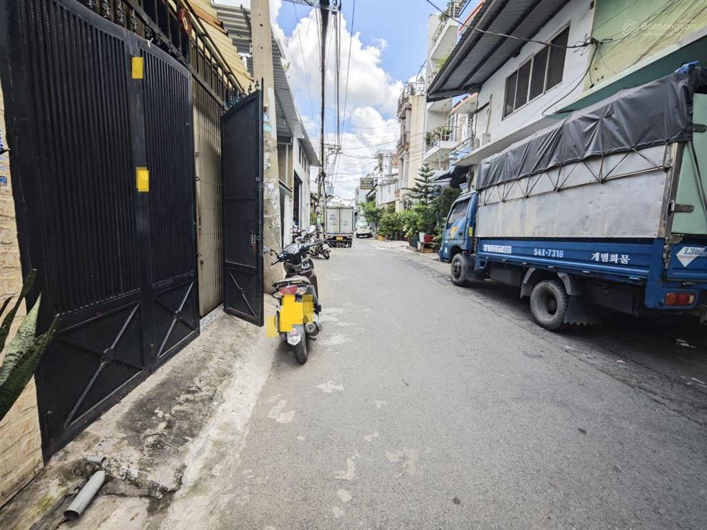 Bán nhà 200m2 hẻm xe tải 6m, đ. trịnh đình trọng, q. tân phú