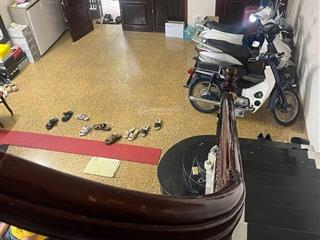 Bán nhà mặt phố phạm tuấn tài, phân lô, ô tô dừng đỗ, kinh doanh đỉnh, diện tích 70m2