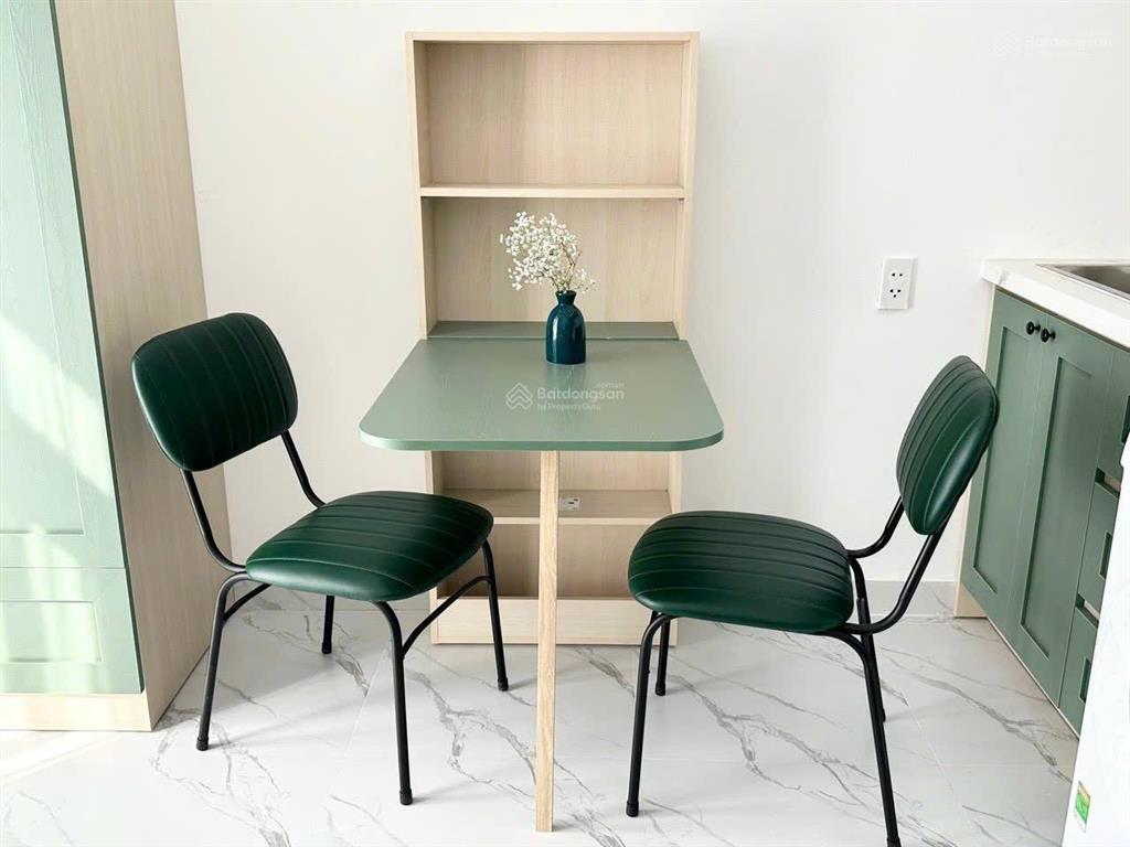 Căn hộ dịch vụ bancol full nội thất giá siêu ưu đãi ngay đại học bách khoa