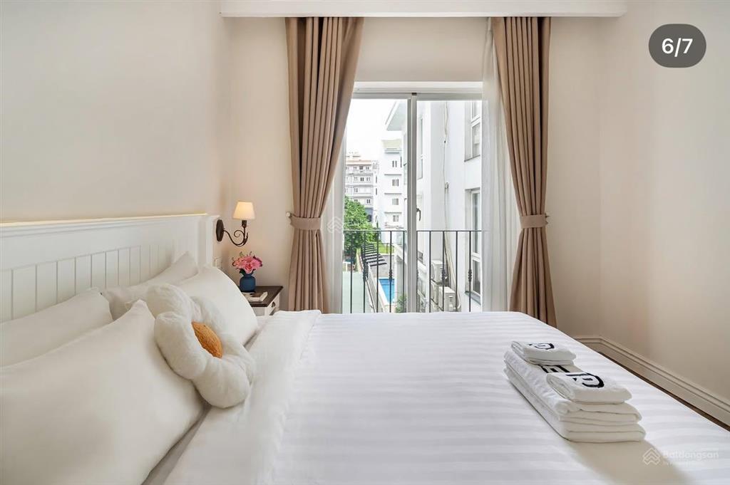 Căn hộ 1 phòng ngủ luxury full nội thất cao cấp ngay cách mạng tháng 8, tiện vào trung tâm