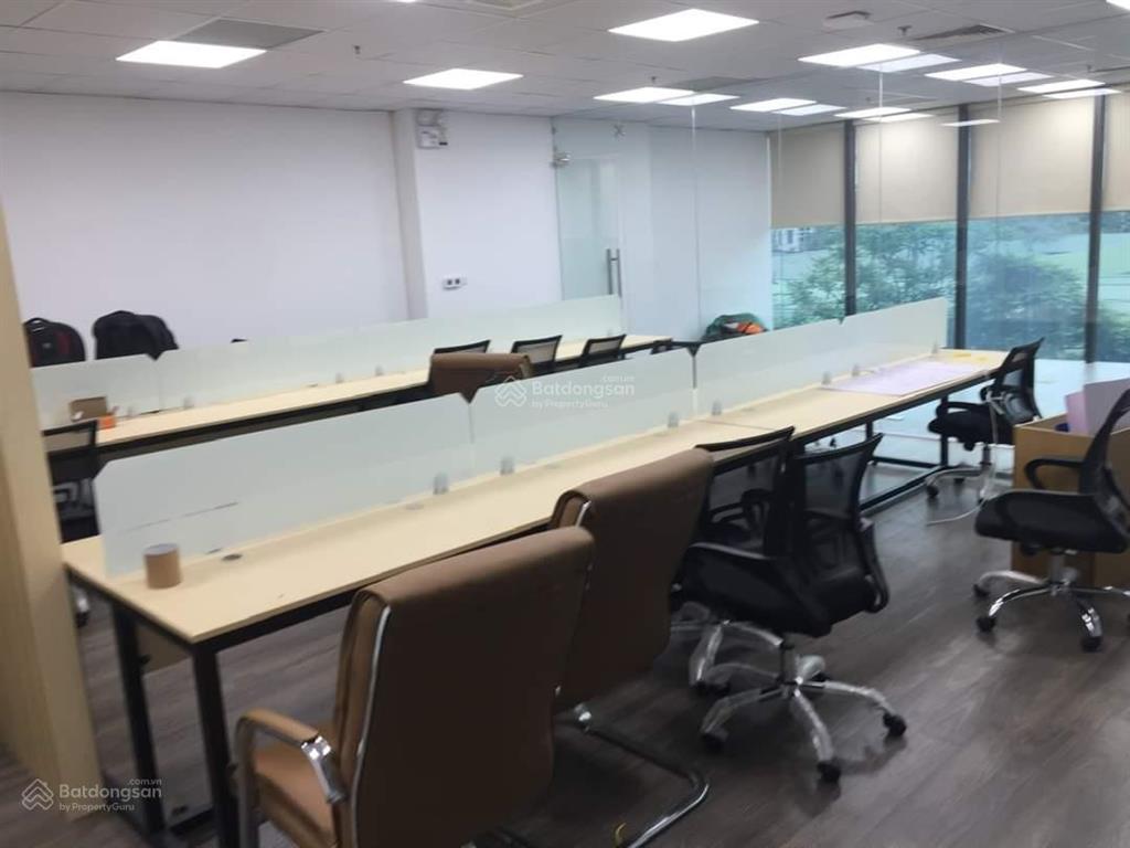 Cho thuê văn phòng hoàng mai  giải phóng, dt 80m2 giá thuê 10.5tr chính chủ