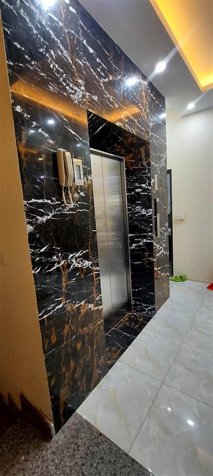 Cho thuê văn phòng hoàng mai  giải phóng, dt 80m2 giá thuê 10.5tr chính chủ