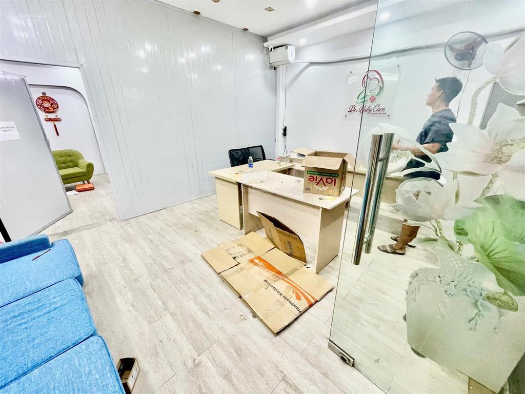 Cho thuê văn phòng ngay khu goldmark city hồ tùng mậu dt 65m2, giá 8tr8