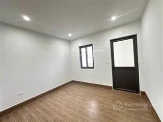 Hàng hiếm tại đường lai xá, 32 m2, 4pn, 4wc, 5 tầng, nội thất đầy đủ