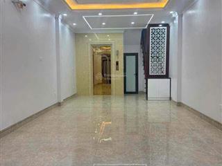Bán nhà lai xá 36m 5 ngủ 5 tầng ô tô đỗ cửa giá 5ty3
