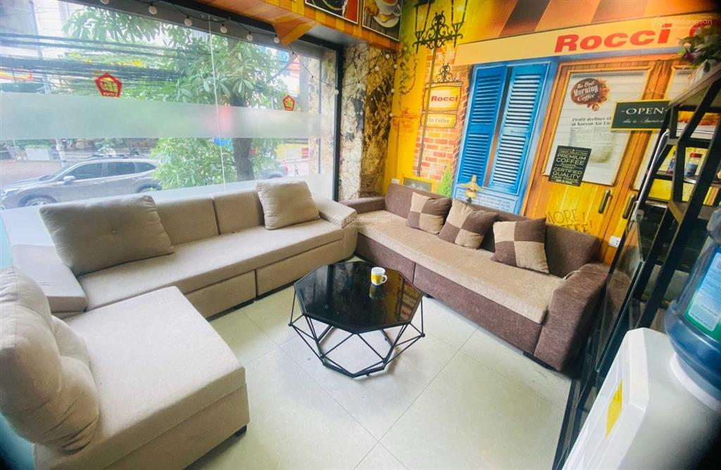 Cho thuê văn phòng mễ trì dt 140m2 giá thuê 28 triệu nhà thoáng