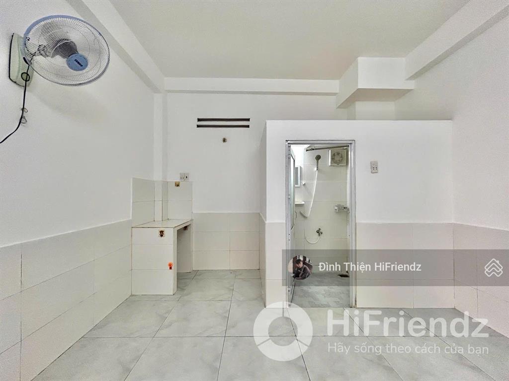 Cho thuê phòng trọ studio  có chỗ để xe tại nhà  gần lê văn sỹ  chợ phạm văn hai