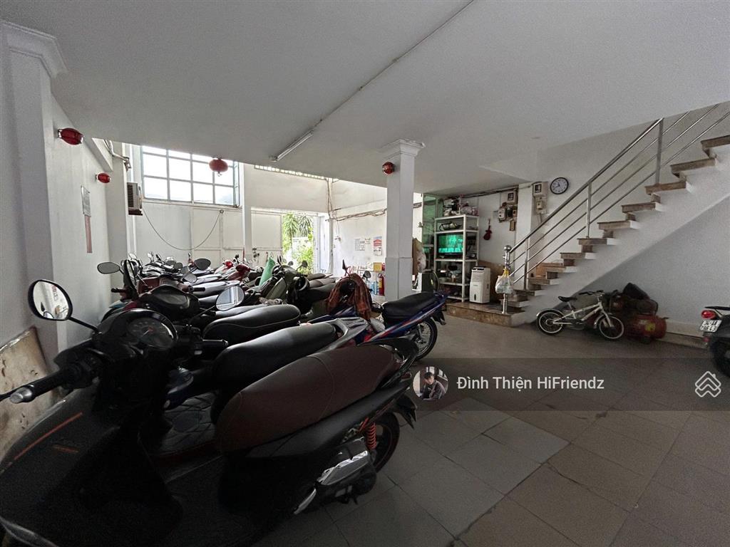 Cho thuê phòng trọ studio  có chỗ để xe tại nhà  gần lê văn sỹ  chợ phạm văn hai
