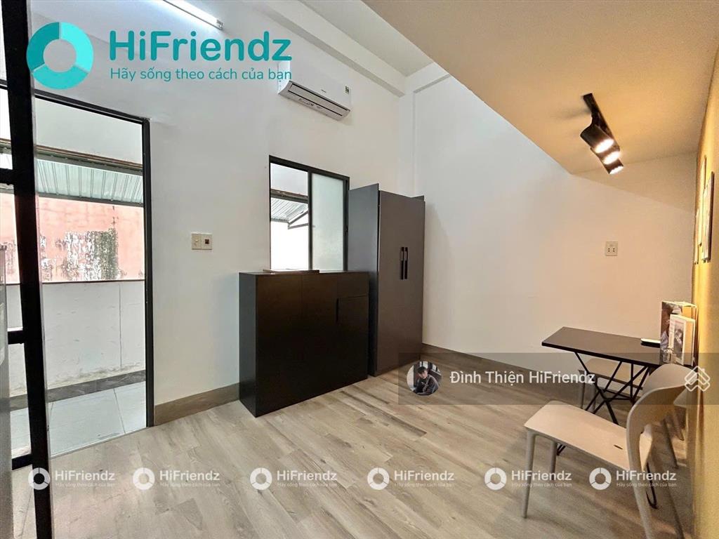 Cho thuê duplex cửa sổ trời  full nt không giới hạn người ở  khu sân bay ngay đường yên thế