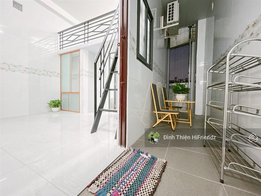 Cho thuê phòng trọ có gác ở được 4 người khu bạch đằng gần công viên gia định.  0354 176 ***