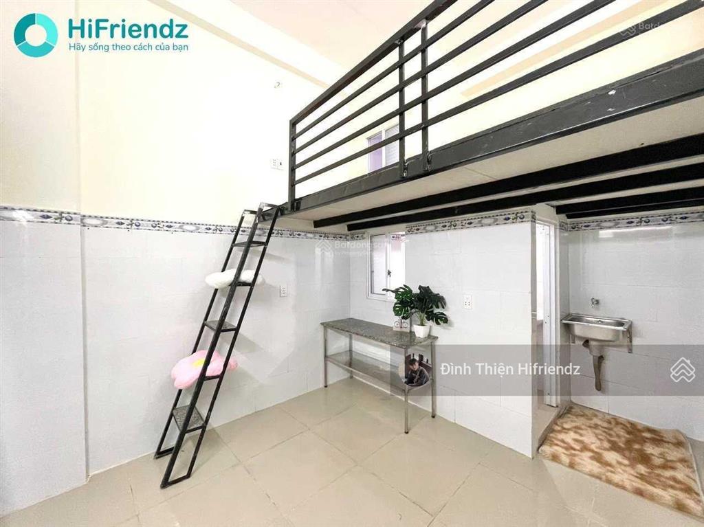 Cho thuê phòng trọ có gác thang máy bảo vệ hệ thống pccc đường trường chinh gần đh văn hiến