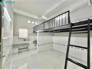 Cho thuê phòng gác cao 1m8  thang máy bảo vệ 24/24  ngay lê văn sỹ gần q3 q10 q1