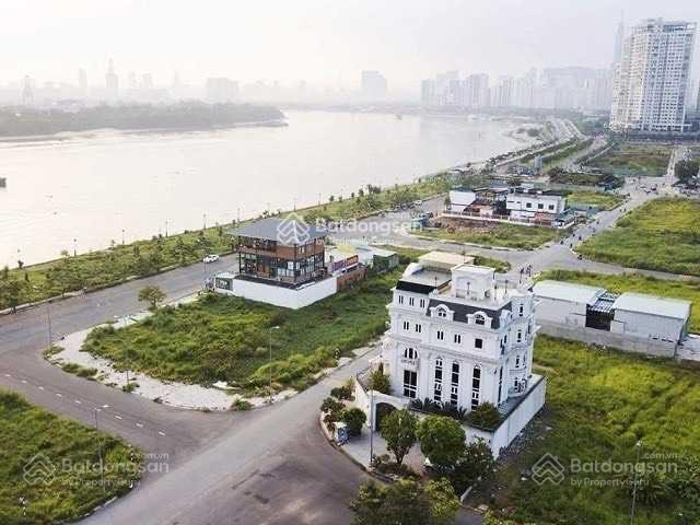 Cần bán một lô đất chính chủ 8x20m, giá bán 72 tỷ đường tạ hiện, p. tml, q2  tphcm