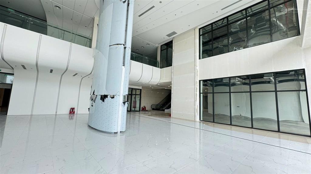 Sở hữu ngay văn phòng hạng a, view panorama giá chỉ 55tr/m², vị trí trung tâm, lợi nhuận vượt trội