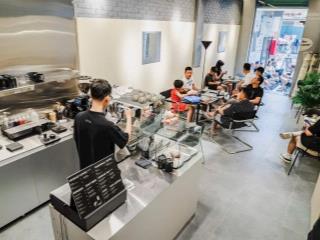 Gà đẻ trứng vàngtr tâm hà nộicơ hội vàng kd mặt phố hàng bột43m2+20m2 sân10m 2mt 19.8tỷ (tl)
