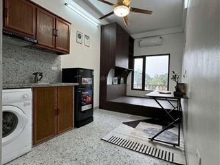 Cực ngon toà chdt giữa phố cổ lò đúc 55m 10p kk dòng tiền 60tr/tháng thang máy xịn xò , sát phố .