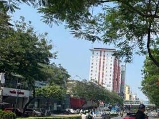 Chỉ hơn 8 tỷ ,nhà mặt phố nguyễn văn cừ, kinh doanh đa dạng, 4 tầng sẵn sử dụng. sổ đỏ chính chủ.