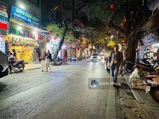 Quá hiếm, chủ nhà cần bán, lõi phố cổ, kinh doanh đa dạng, 90m*3 tầng, tk thông sàn, chỉ nhô 50 tỷ