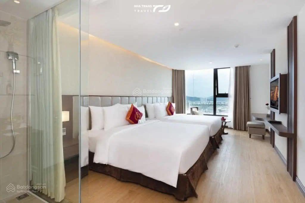 Bán khách sạn 5 sao nha trang 2915m², 42 tầng, mt 70m, 2000 tỷ. chủ cần chuyển nhượng khách sạn 5
