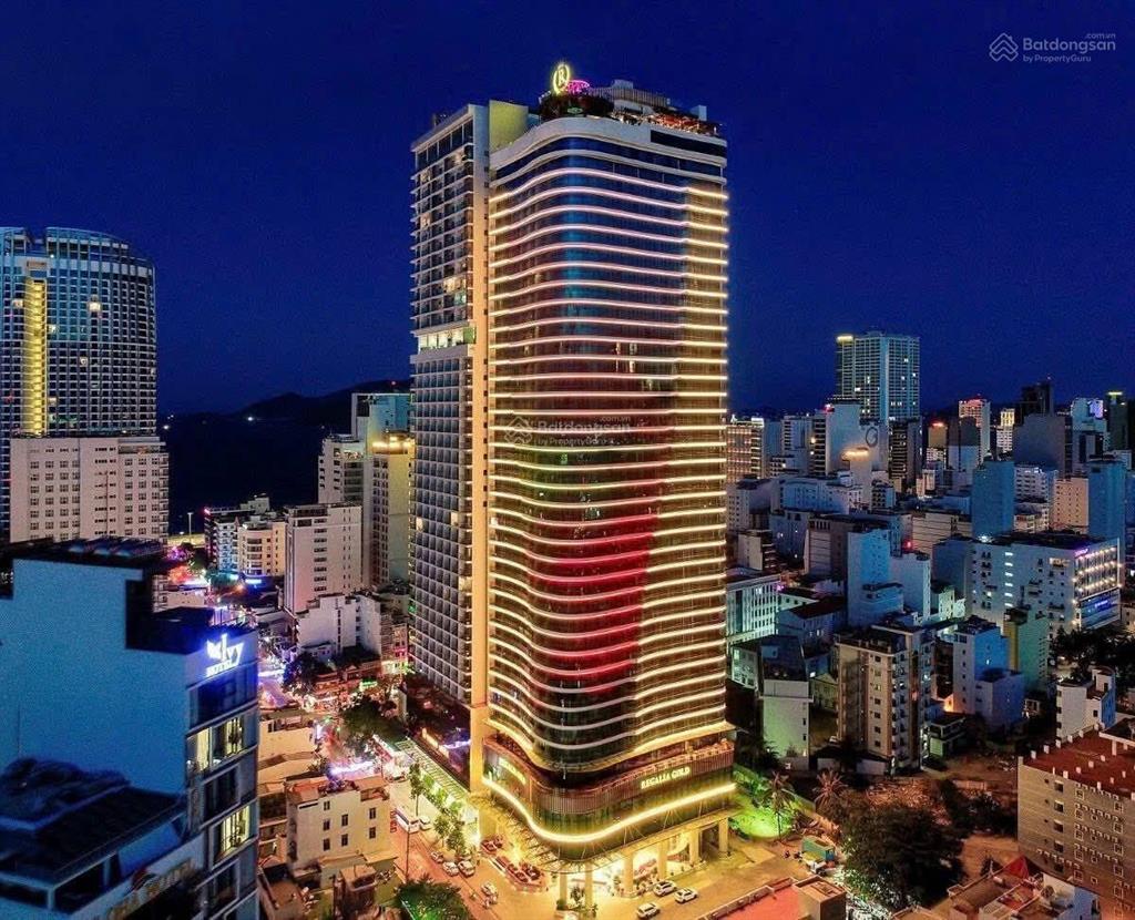 Bán khách sạn 5 sao nha trang 2915m², 42 tầng, mt 70m, 2000 tỷ. chủ cần chuyển nhượng khách sạn 5