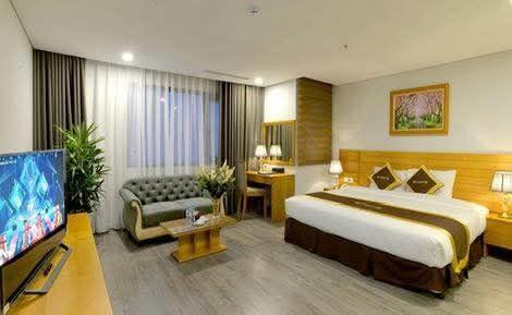 (vip) bán khách sạn đẳng cấp 4 sao phố trần thái tông 285m2, 15 tầng, mt 10m, 310 tỷ  cầu giấy