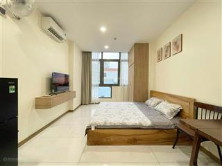 Cho thuê studio đầy đủ nội thất (có nhận ngắn hạn) ngay tân định quận 1  thang máy, dọn phòng