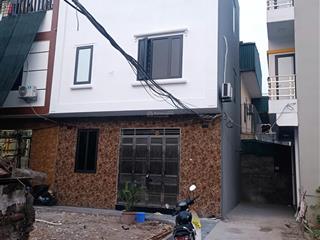 Chính chủ bán nhà lô góc 2 mặt thoáng ngõ 1 đường nguyễn tông quai trần lãm, 42m giá nhỉnh 2 tỷ