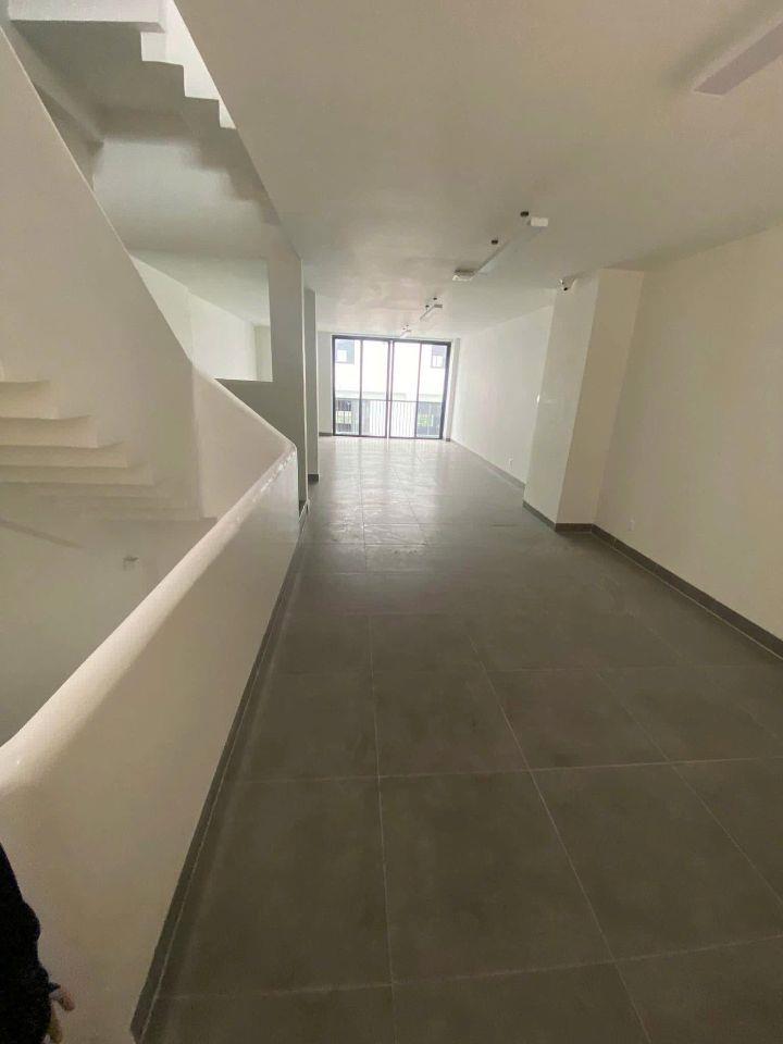 Cho thuê shophouse mặt tiền Nguyễn Đình Chiểu giá 29tr/tháng