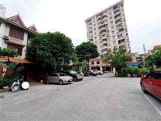 Bán biệt thự sân vườn  trung tâm ba đình view công viên  3 mặt thoáng 141 m2  hơn 40 tỷ