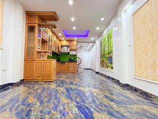 Bán gấp nhà mai dịch  cầu giấy lô góc, ô tô đỗ, tặng full nội thất 36m2  6.5 tỷ