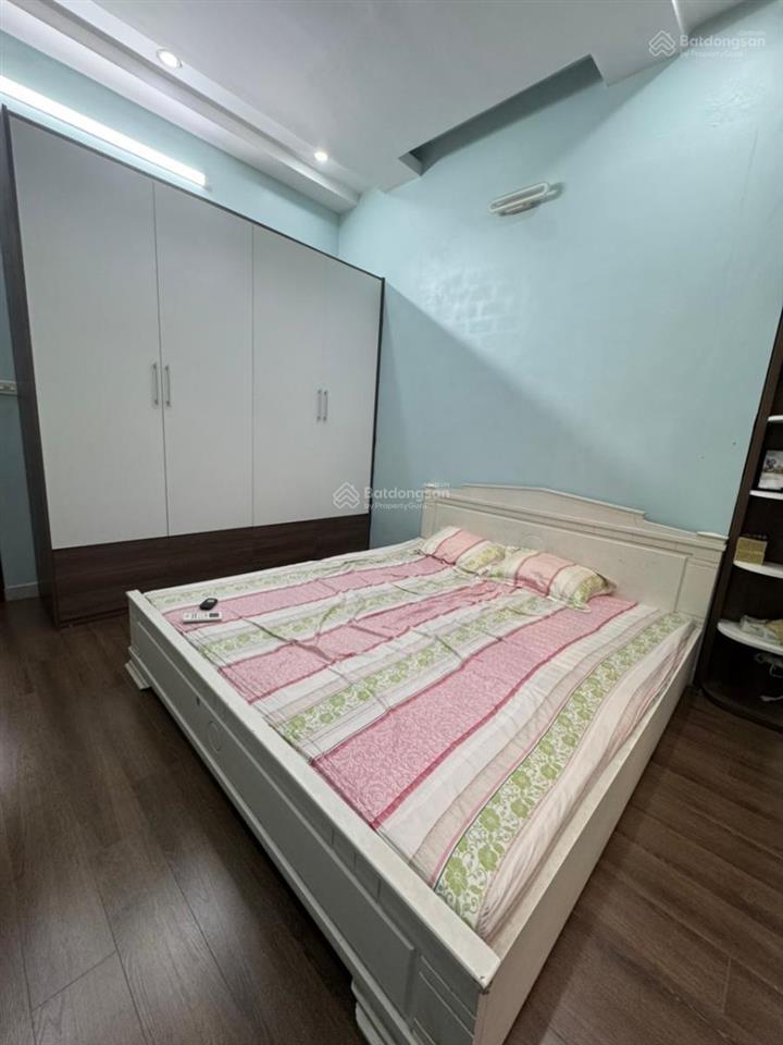 Bán gấp nhà phố thái hà, ngõ nông gần phố, cũng quanh gần nhiều trường chợ, 58m2x4t x8pn