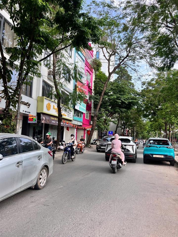 Cần bán nhà phố trung liệt, vài bước chân ra phố, mặt tiền bề thế, nội thất hiện đại, 38m2x5 tầng