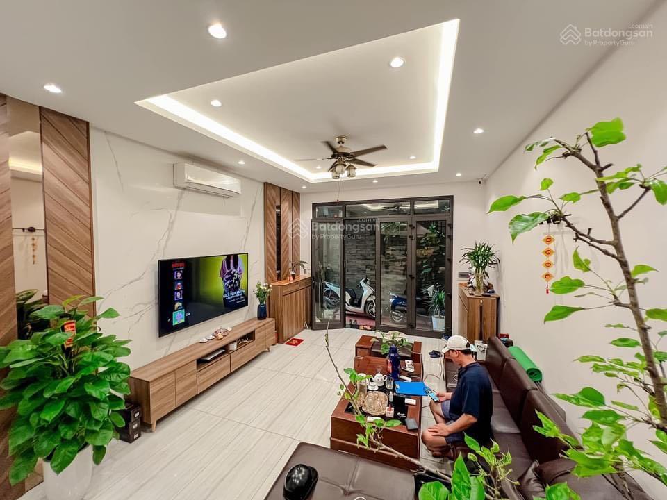 Nhà phố tây sơn, đống đa, pháp lý chuẩn, k qh, ngõ kinh doanh, đa dạng, dân trí cao 7.4 tỷ