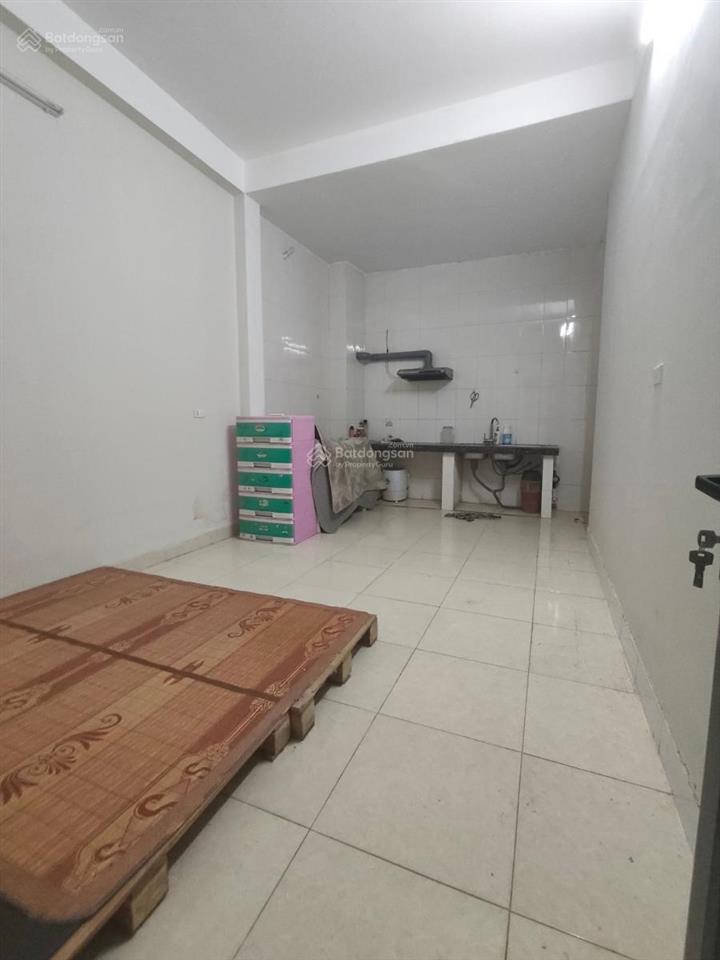 Giảm sâu! nguyễn phúc lai, lô góc, dân xây, 30m ra ô tô, sân rộng, kinh doanh, sổ đẹp, 37m2x5t