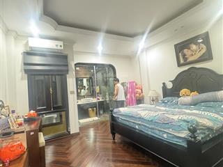 Cần bán nhà phố thành công, vài bước chân ra mặt phố, trước nhà thoáng sáng, 32m2x6t, 5pn