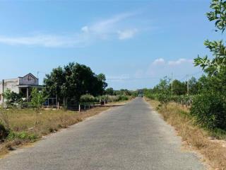 Bán đất lagi, bình thuận 1000m2 mặt tiền hồ tùng mậu cách dinh 200m