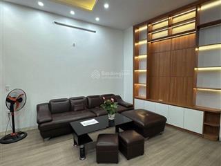 Hiếm nhà dân xây 36m2,4 ngủ full nội thất, gần ôtô thông, trường chợ công viên, chỉ 6 tỷ,ớ sướng.