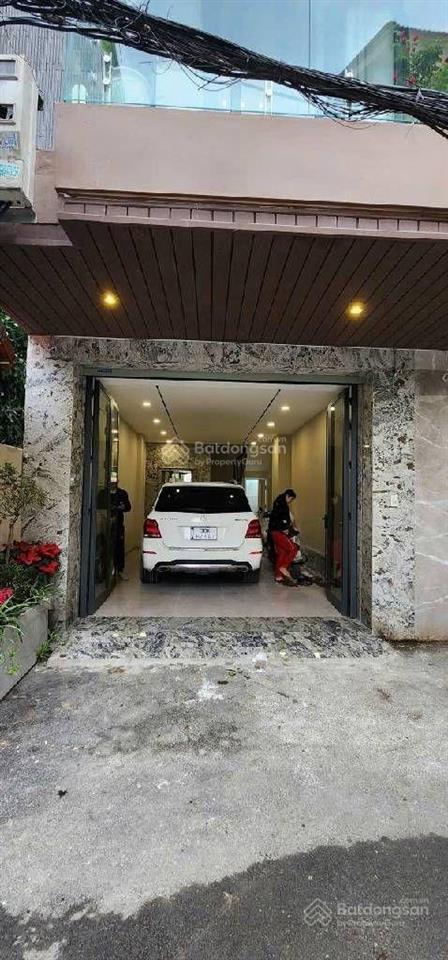 Nhà 6 tầng 50m2 thang máy,phố hồng tiếnbồ đề full nội thất sịn,gara ôtô,thông hồng tiến ở sướng