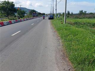 Chủ cần bán lô đất mặt tiền đường TL 44a an ngãi long Điền.