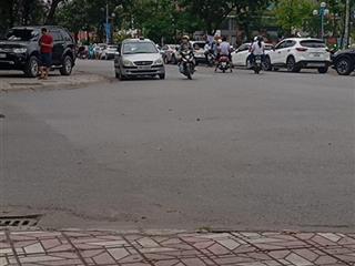 Bán đất 330m đất mặt phố bát khối full thổ cư mt 12m giá chỉ 36,5 tỷ thương lượng.