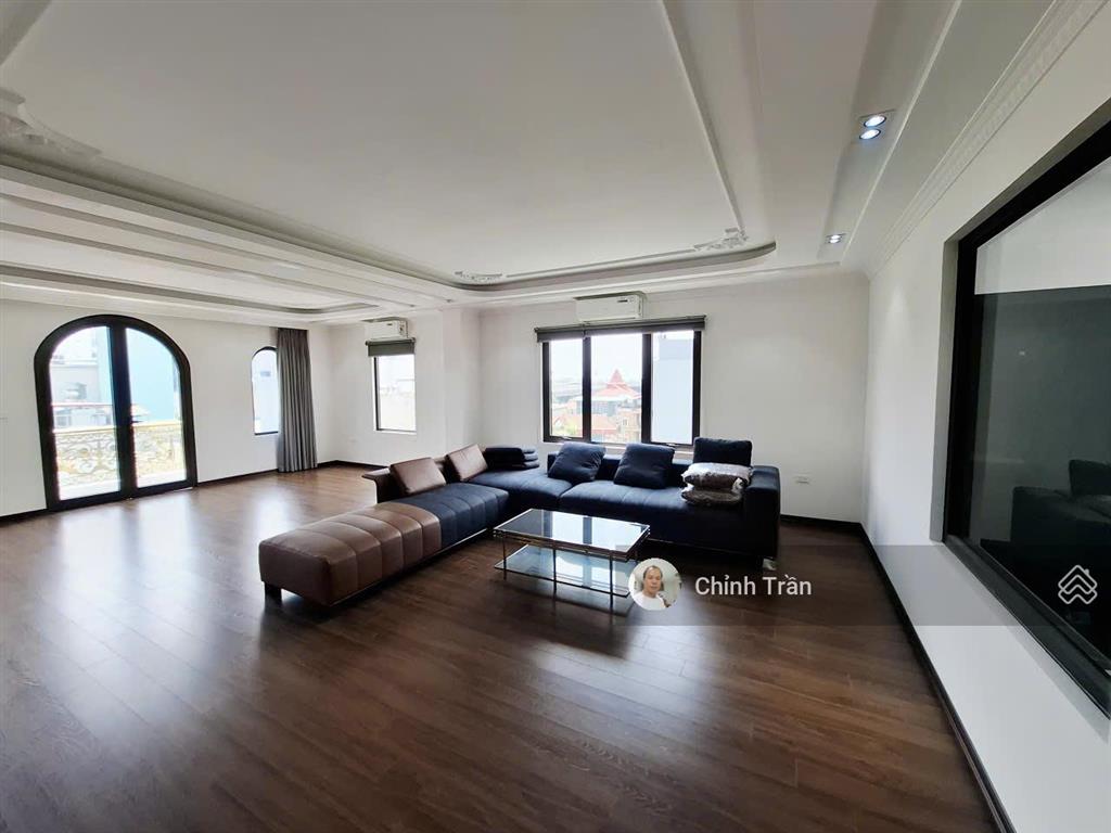 Bán tòa vp hỗn hợp. vừa ở vừa kinh doanh phố trạm long biên 75m2 7 t hơn 20 tỷ tl