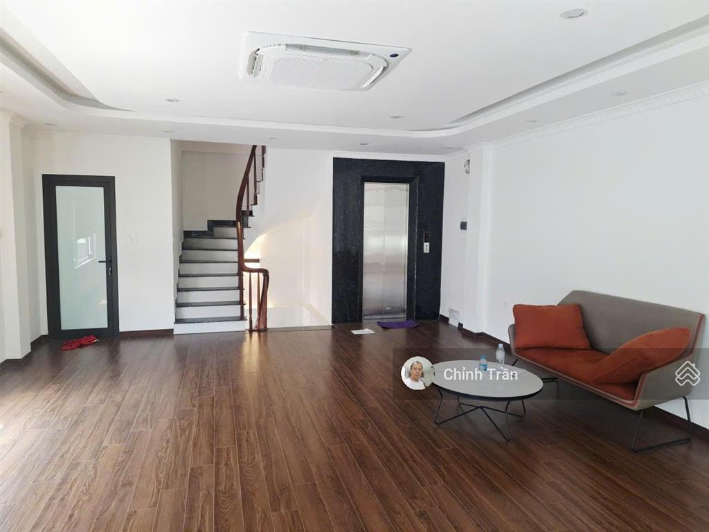 Bán tòa vp hỗn hợp. vừa ở vừa kinh doanh phố trạm long biên 75m2 7 t hơn 20 tỷ tl