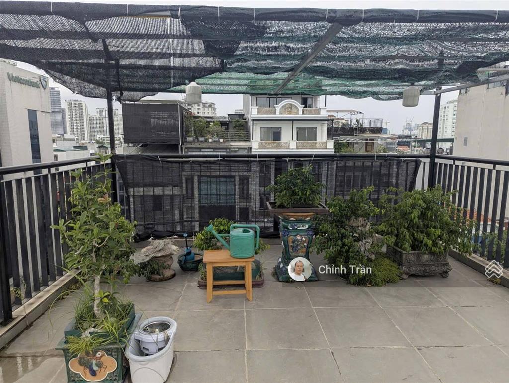 Cc bán tòa vp mặt phố vừa ở vừa kinh doanh. dòng tiền 120 triệu /tháng. sổ vuông đẹp bàn giao ngay