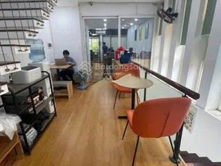 Cho thuê nhà riêng 70m x 4 tầng ngõ 5 phố trần thái tông, cầu giấy làm văn phòng, ở, kdol ...
