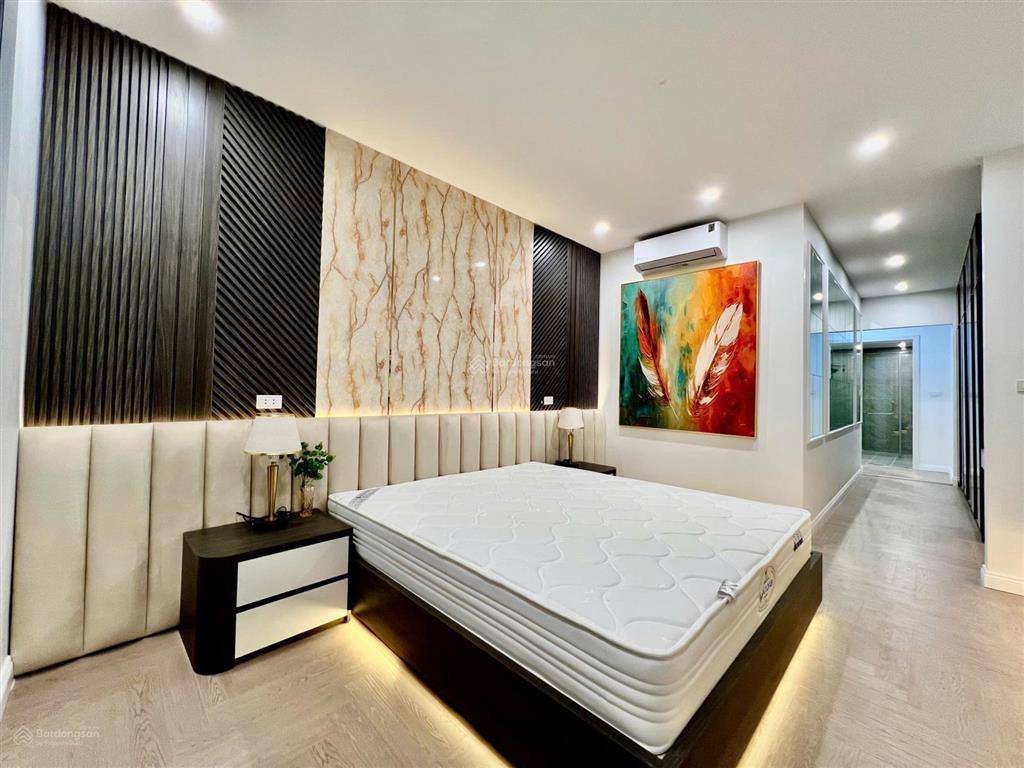 Bán căn hộ 3pn  2wc mulberry lane toà c tầng trung 130m2. sổ đỏ lâu dài.  0965 610 ***