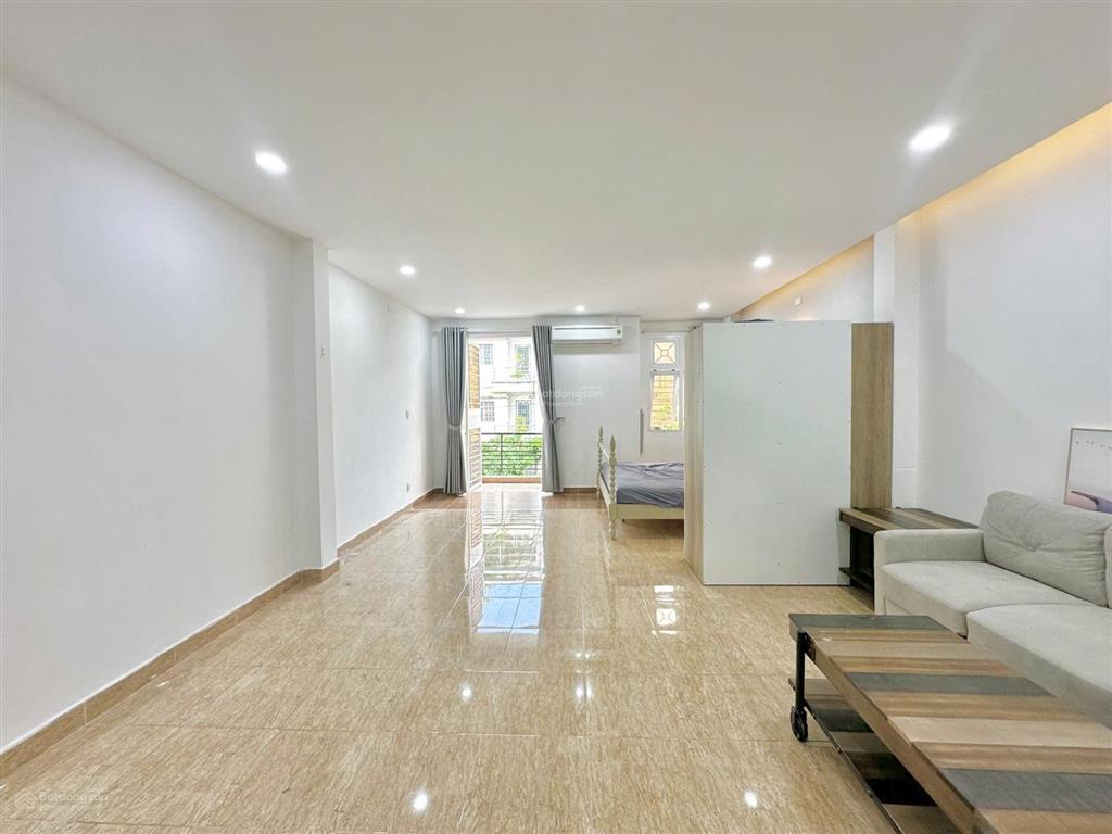 Cho thuê căn hộ 45m2 1pn ban công full nội thất oto đậu trước nhà khu biệt thự, ăn uống, an ninh