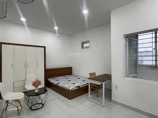 Cho thuê căn hộ phan xích long, 5,4 triệu, 30m2, siêu thoáng nhà thang máy full nội thất