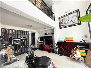 Chủ bán gấp  hxh ngủ trong nhà  thiết kế đẹp  khu dân trí cao