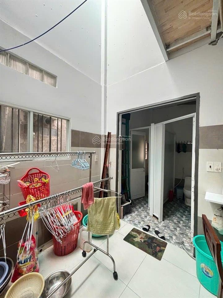 Hẻm 1 trục tới nhà  90m2  nở hậu đón tài lộc  chỉ 9.6 tỷ