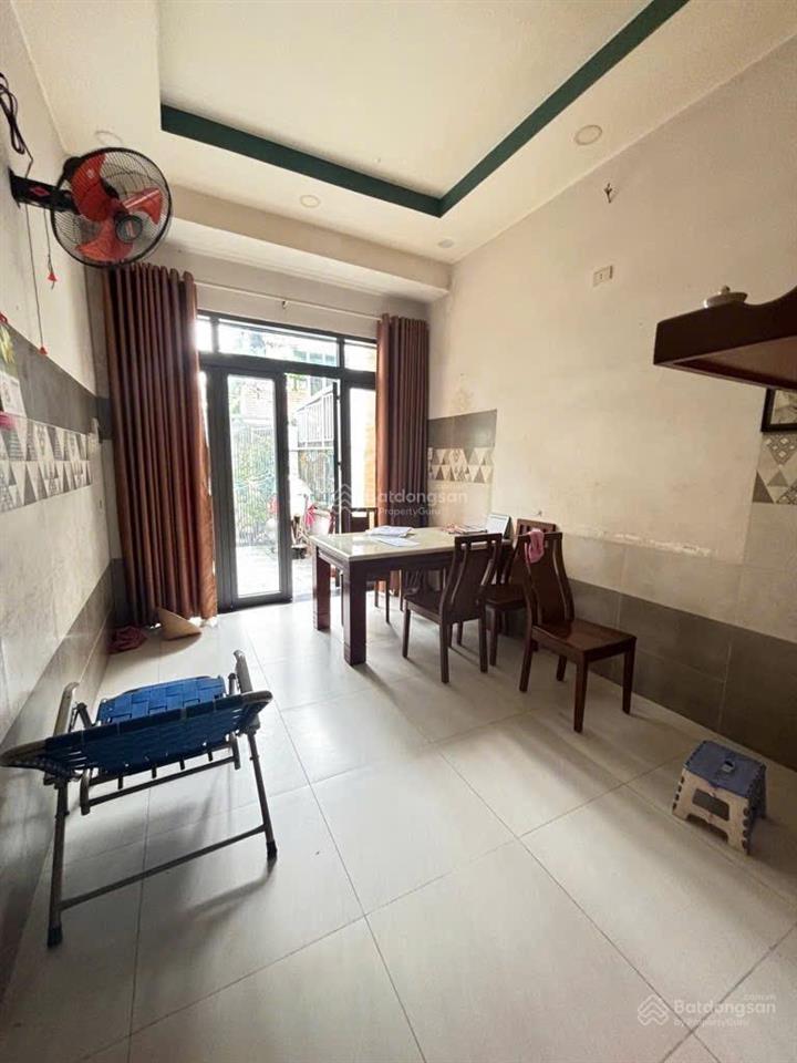 Hẻm 1 trục tới nhà  90m2  nở hậu đón tài lộc  chỉ 9.6 tỷ